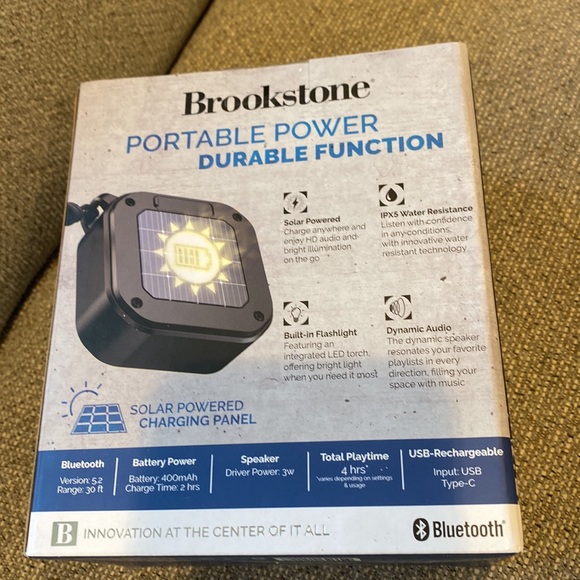 Brookstone rugged venture solar power speaker with flashlight - Picture 3 of 5